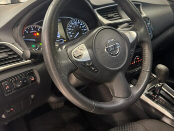 NISSAN SENTRA SR PURE DRIVE