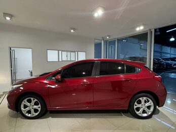 CHEVROLET CRUZE 1.4 LT MT 5P TURBO