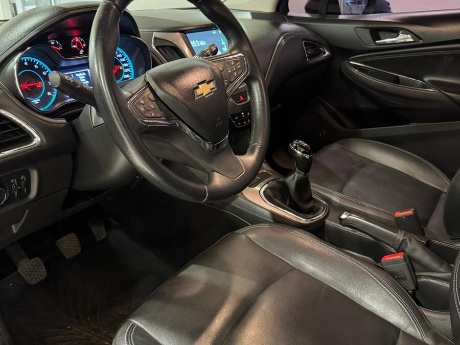 CHEVROLET CRUZE 1.4 LT MT 5P TURBO
