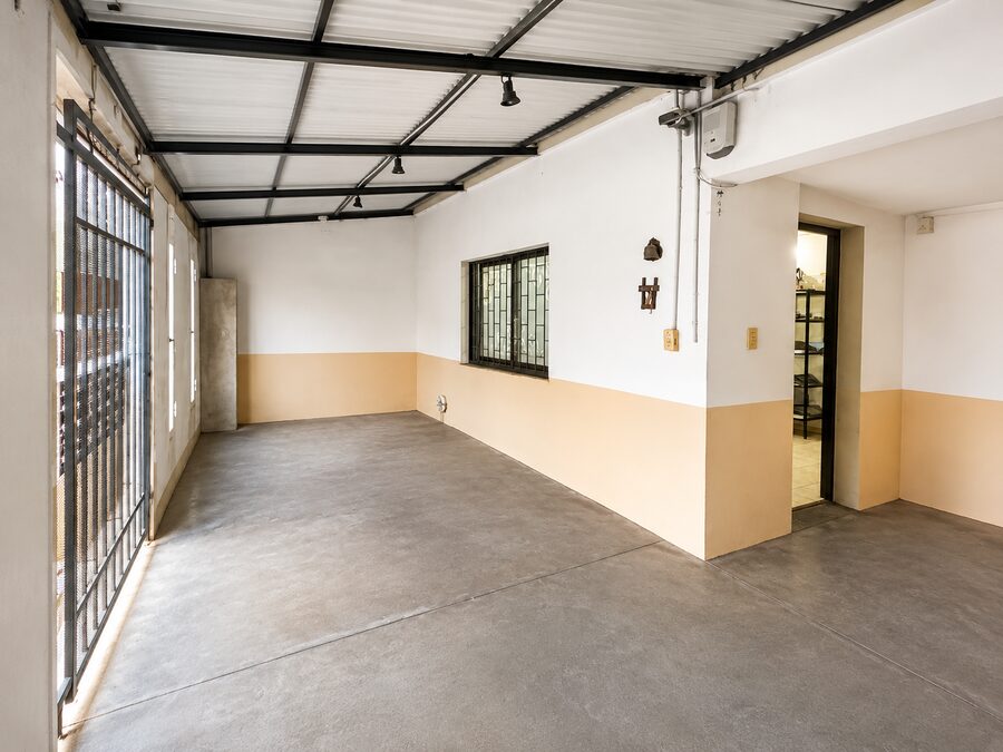 CASA 3 DORMITORIOS