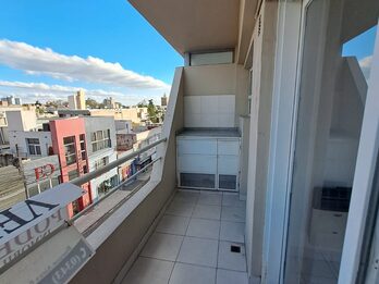 DEPARTAMENTO A LA VENTA EN CALLE 9 DE JULIO