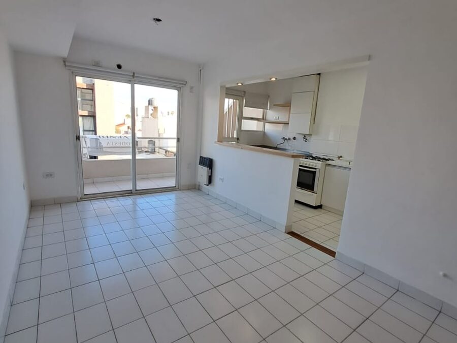 DEPARTAMENTO A LA VENTA EN CALLE 9 DE JULIO