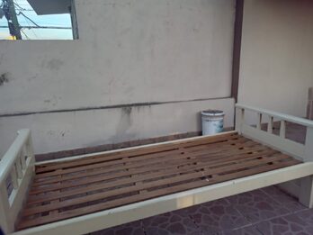 VENDO CAMA DE 1 PLAZA + COLCHON
