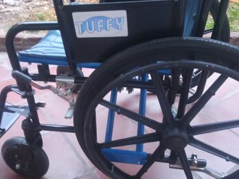 Silla de Ruedas importada excelente
