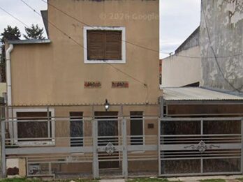Casa dos dormitorios con piscina