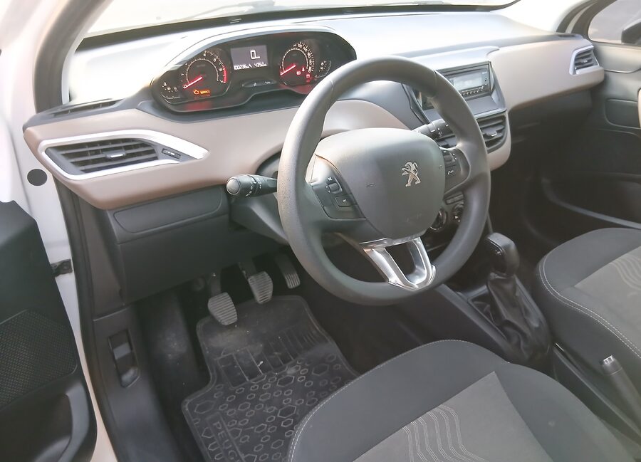 Peugeot 2008 nafta 2018 único dueño!!