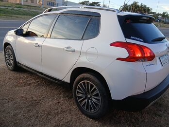 Peugeot 2008 nafta 2018 único dueño!!