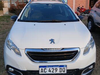 Peugeot 2008 nafta 2018 único dueño!!