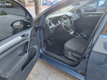 VOLSKSWAGEN GOLF 1,6 TRENDLINE 2015