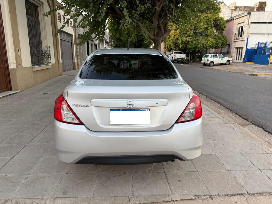 NISSAN VERSA 1,6 SENSE AT 2020