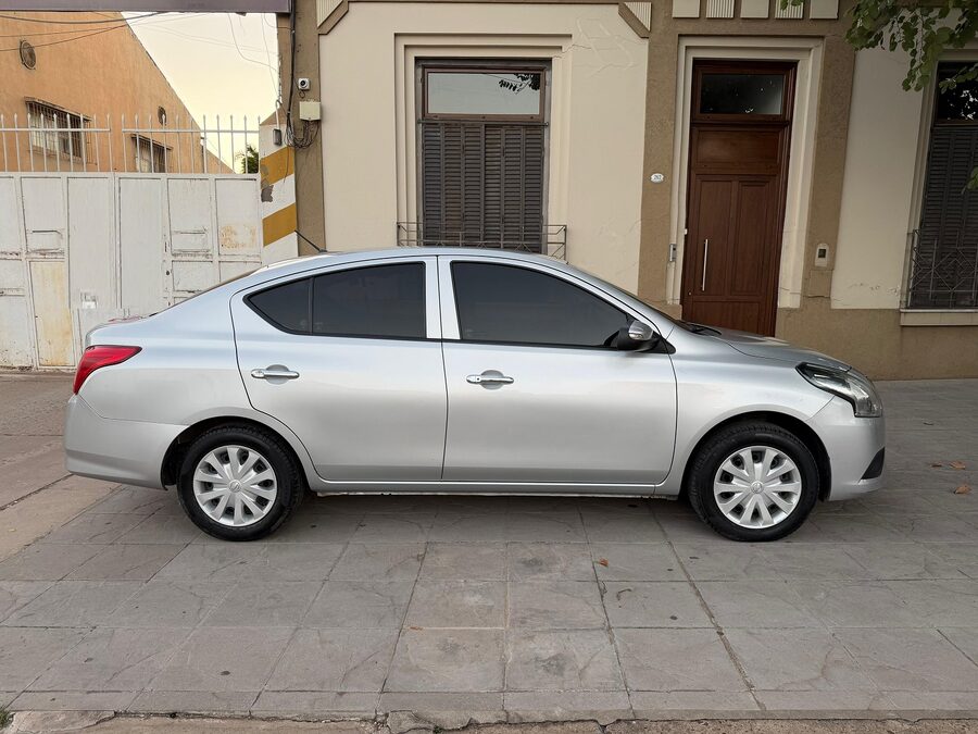 NISSAN VERSA 1,6 SENSE AT 2020