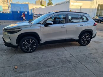 TOYOTA COROLLA CROSS SEG HEV 1.8 ECVT 0 KM