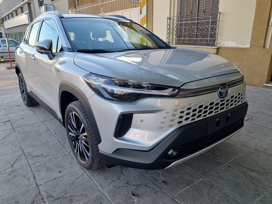 TOYOTA COROLLA CROSS SEG HEV 1.8 ECVT 0 KM