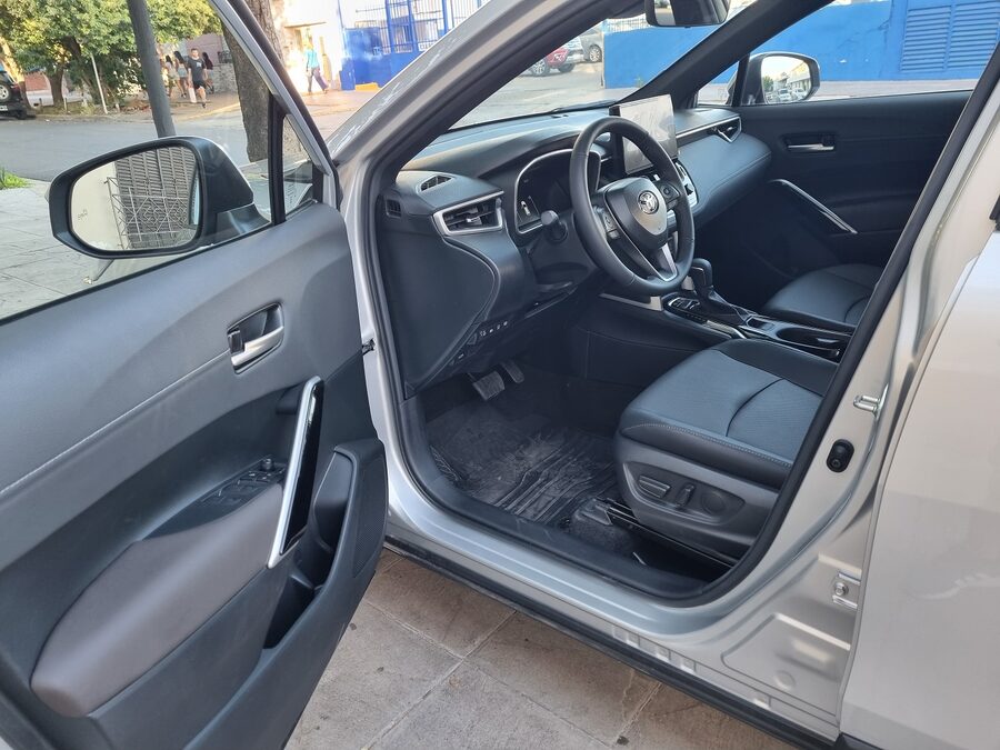 TOYOTA COROLLA CROSS SEG HEV 1.8 ECVT 0 KM