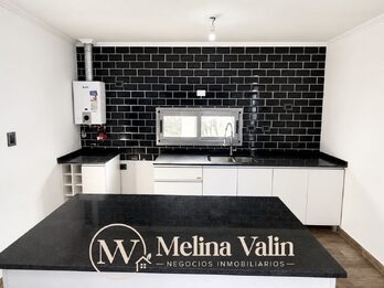 CASA PREMIUM EN ZONA SUR, 3 DORM, COCHERA Y PATIO. ¡EXCELENTE!