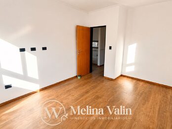 CASA PREMIUM EN ZONA SUR, 3 DORM, COCHERA Y PATIO. ¡EXCELENTE!