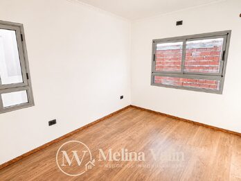 CASA PREMIUM EN ZONA SUR, 3 DORM, COCHERA Y PATIO. ¡EXCELENTE!