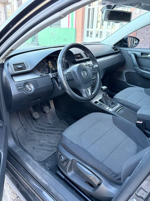 VOLSKWAGEN PASSAT 2.0 TSI 6MT 2012...TEL 0343 4231866