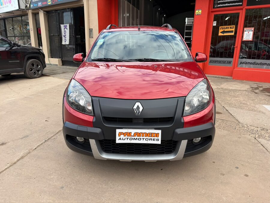 Sandero STEPWAY 1.6 Privilege NAV-2013