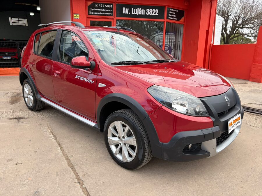 Sandero STEPWAY 1.6 Privilege NAV-2013