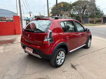 Sandero STEPWAY 1.6 Privilege NAV-2013