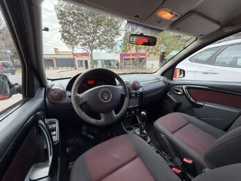 Sandero STEPWAY 1.6 Privilege NAV-2013