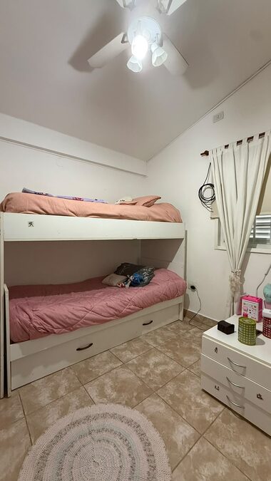 📍 Zona Blas Parera y Antonio Crespo - Casa 3 DOR en PB a la Venta