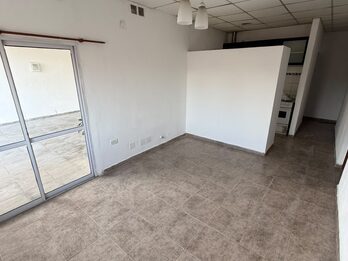 Casa en VENTA /ALQUILER, zona Garrigó y Crisólogo Larralde