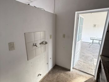 Casa en VENTA /ALQUILER, zona Garrigó y Crisólogo Larralde