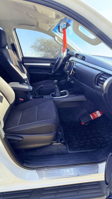 VENDO TOYOTA HILUX SRV 4x2