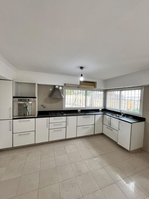 Casa Premium en Venta - Calle Salta y Nogoya