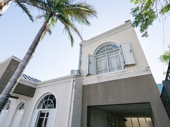 CASA 3 DORMITORIOS EN VENTA - APTA CRÉDITO, ZONA BLAS PARERA Y DON BOSCO.