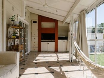 CASA 3 DORMITORIOS EN VENTA - APTA CRÉDITO, ZONA BLAS PARERA Y DON BOSCO.