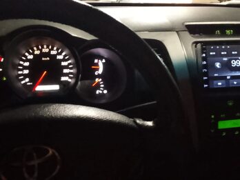 Toyota Hilux srv 3.0 modelo 2010 con cuero