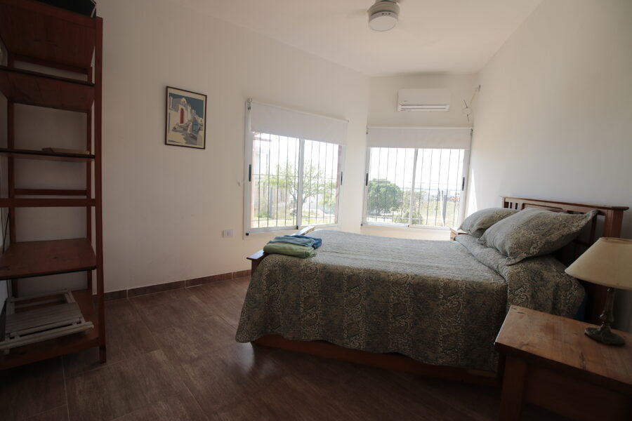 Casa quinta con pileta y vista al río