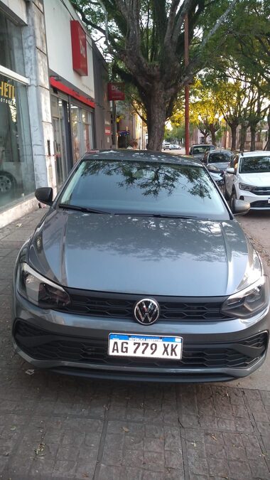 Volkswagen Polo Track 1.6 MS 2024 9.000Km