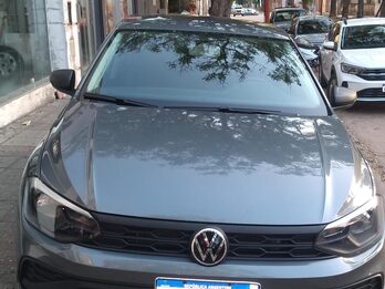 Volkswagen Polo Track 1.6 MS 2024 9.000Km