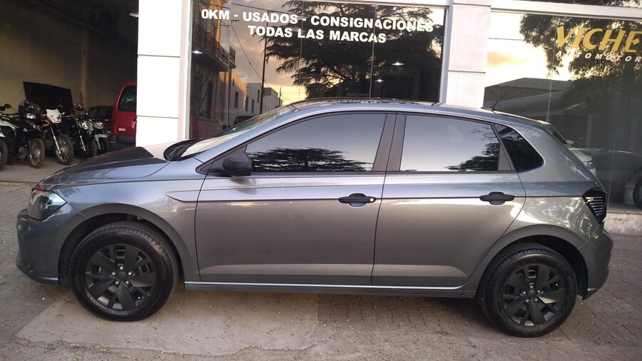Volkswagen Polo Track 1.6 MS 2024 9.000Km