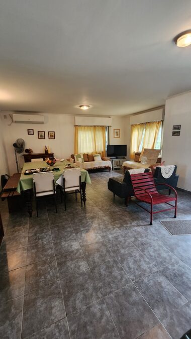 CASA EN VENTA EN LA LOCALIDAD DE VILLA URQUIZA