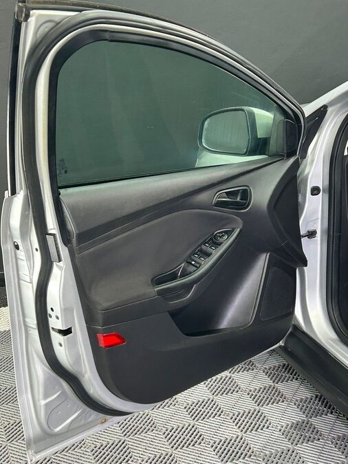FORD FOCUS S 2014