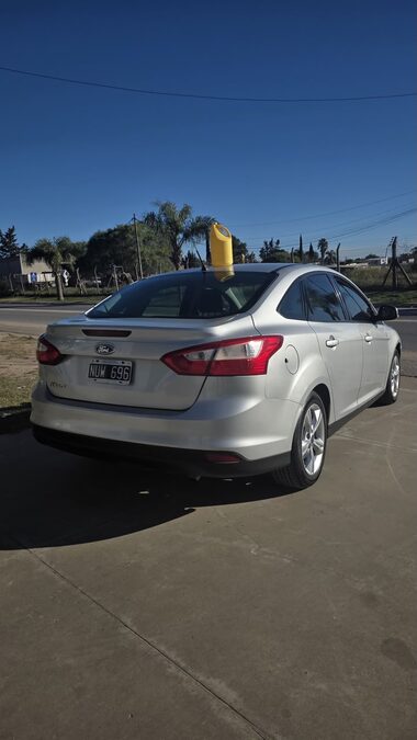 FORD FOCUS S 2014