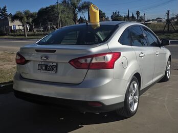 FORD FOCUS S 2014