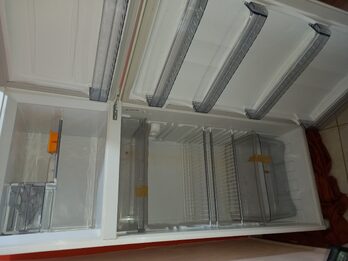 Heladera con freezer Gafa
