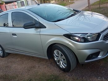 Onix LT 2017 con Gnc