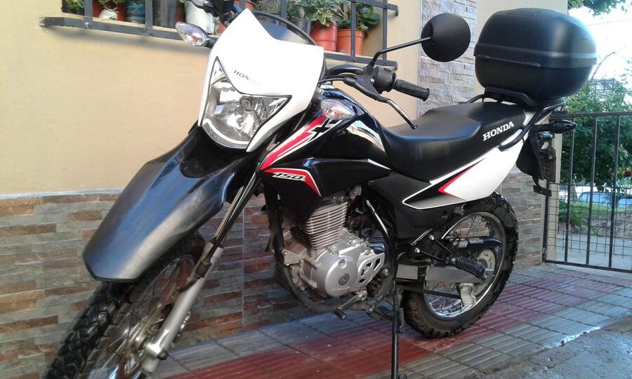Vendo moto XR 150 - 2017