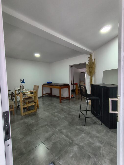 ¡Casa a Estrenar en Venta! Excelente Ubicación en Zona Viejo Hipódromo 🏡