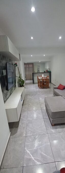🏡 ¡VENDO CASA REFACCIONADA A NUEVO! ✨