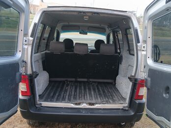 Berlingo 5 asientos 1.6hdi homologada!!