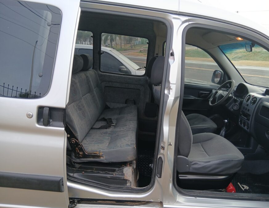 Berlingo 5 asientos 1.6hdi homologada!!