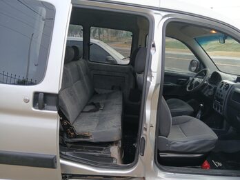 Berlingo 5 asientos 1.6hdi homologada!!